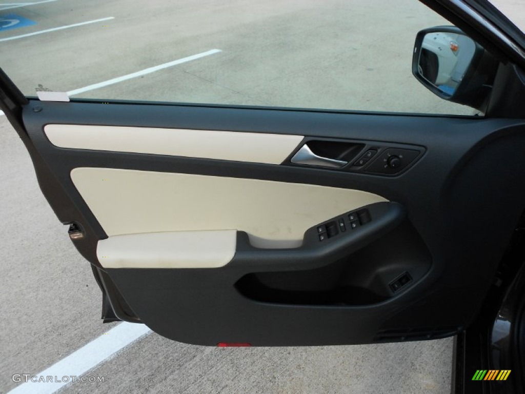 2012 Volkswagen Jetta SE Sedan Cornsilk Beige Door Panel Photo #52177072