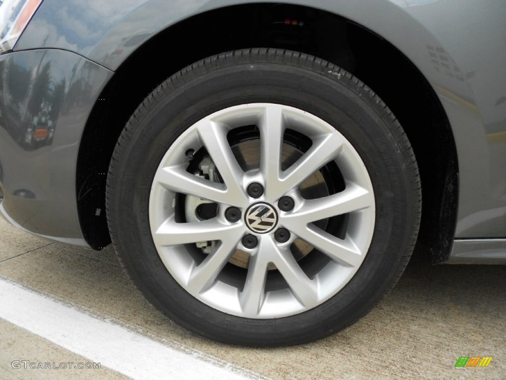 2012 Volkswagen Jetta SE Sedan Wheel Photo #52178044