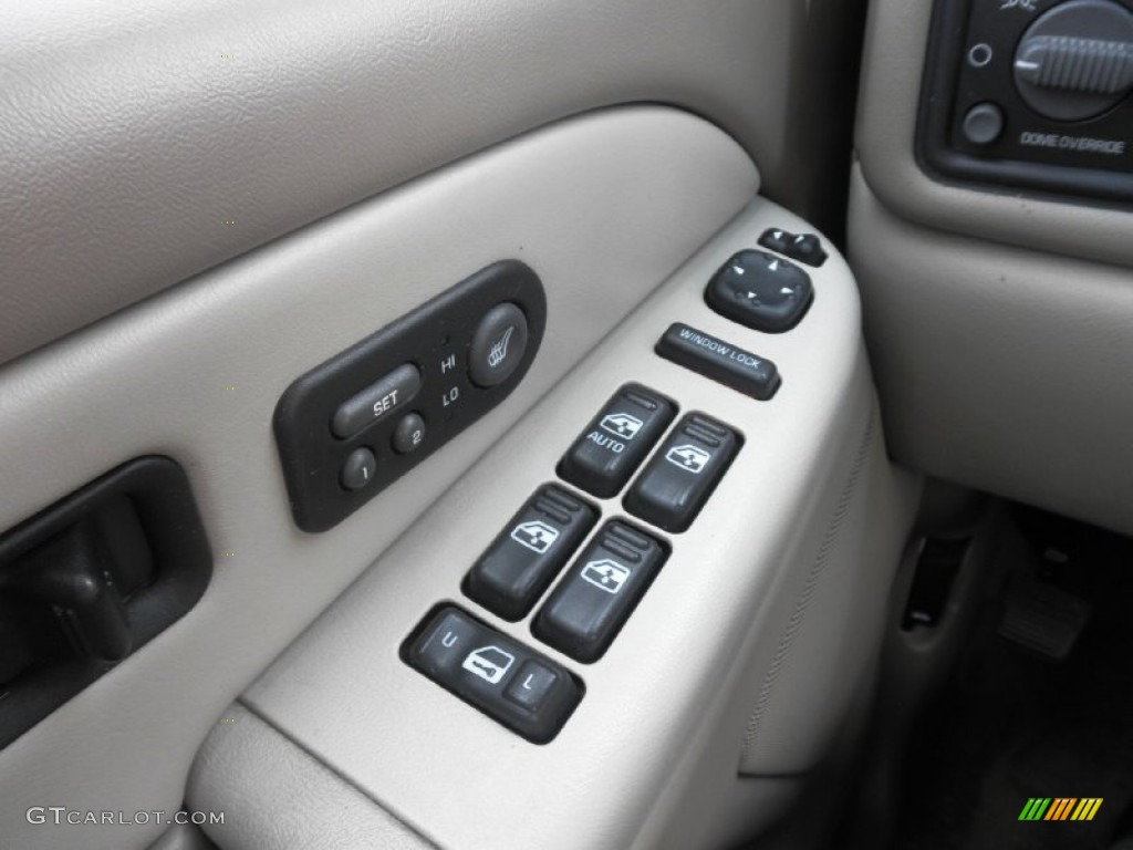 2001 GMC Yukon SLT 4x4 Controls Photo #52181047