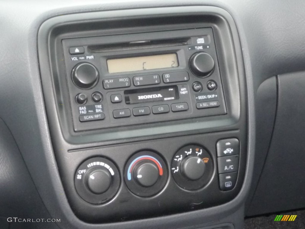 2001 Honda CR-V Special Edition 4WD Controls Photo #52181239
