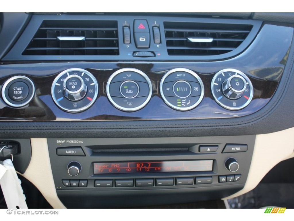 2011 BMW Z4 sDrive35is Roadster Controls Photo #52182967