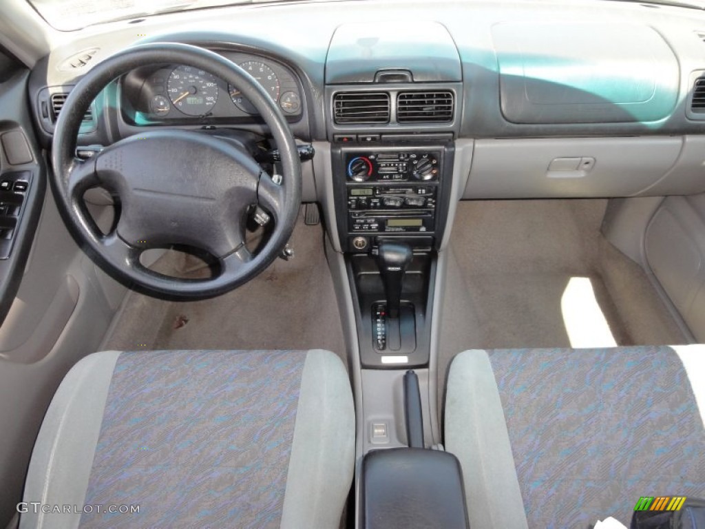 1998 Subaru Forester L Dashboard Photos