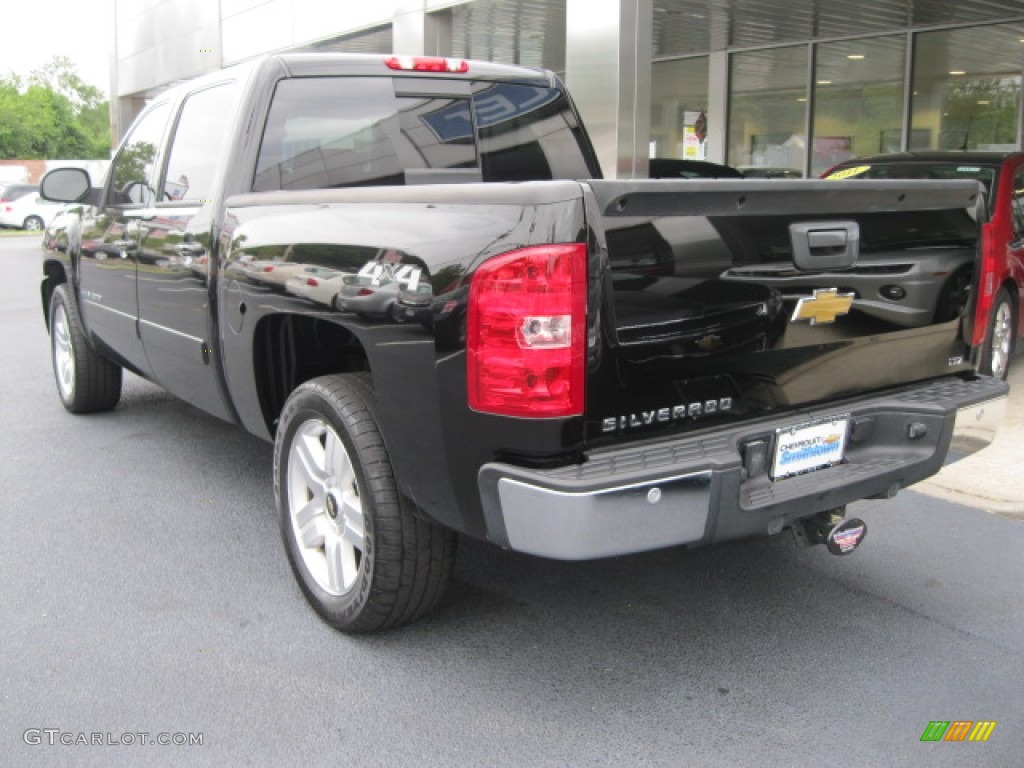 2008 Silverado 1500 LTZ Crew Cab 4x4 - Black / Ebony photo #3