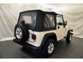 Stone White - Wrangler X 4x4 Photo No. 3