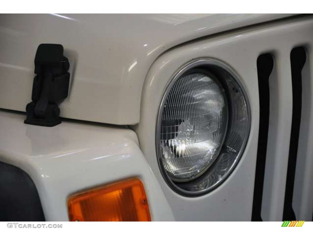 2004 Wrangler X 4x4 - Stone White / Dark Slate Gray photo #11