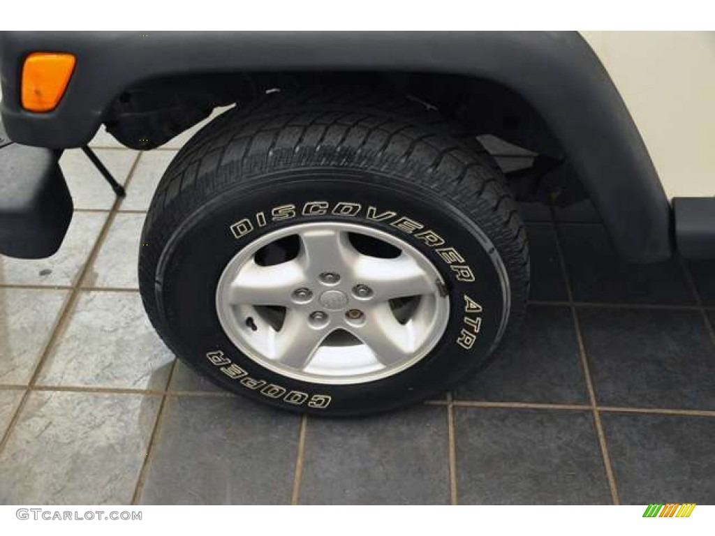 2004 Wrangler X 4x4 - Stone White / Dark Slate Gray photo #18