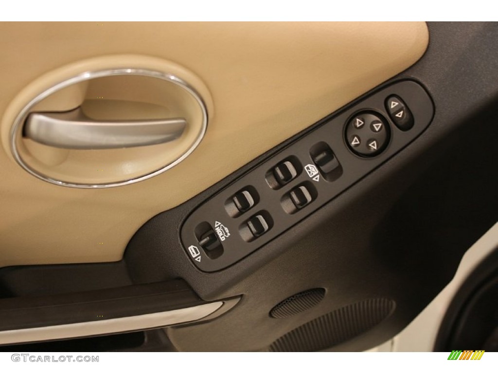2008 Pontiac Grand Prix Sedan Controls Photo #52190596