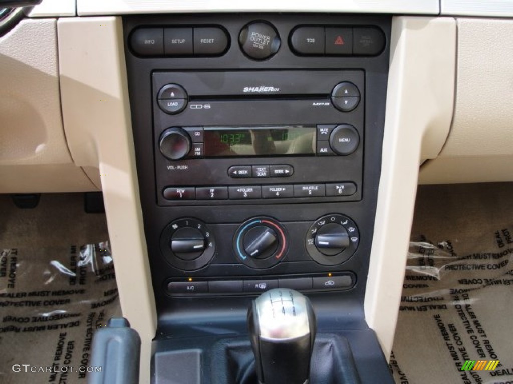 2007 Mustang GT Premium Convertible - Windveil Blue Metallic / Medium Parchment photo #11