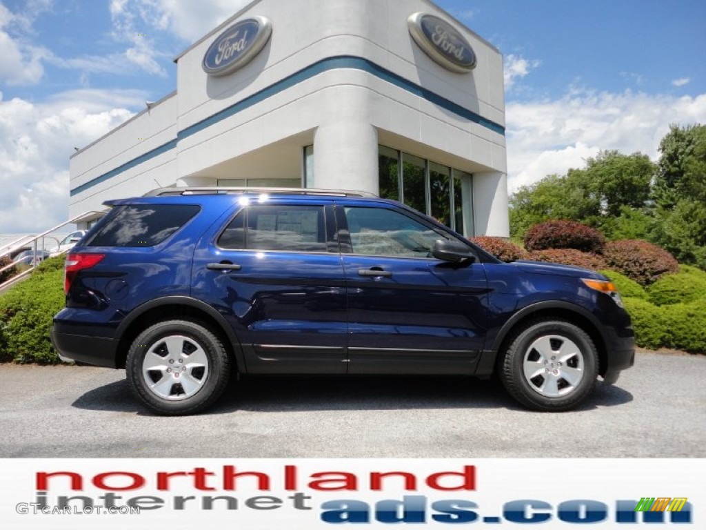 Kona Blue Metallic Ford Explorer