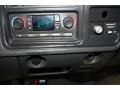 Dark Charcoal Controls Photo for 2004 Chevrolet Silverado 2500HD #52193263