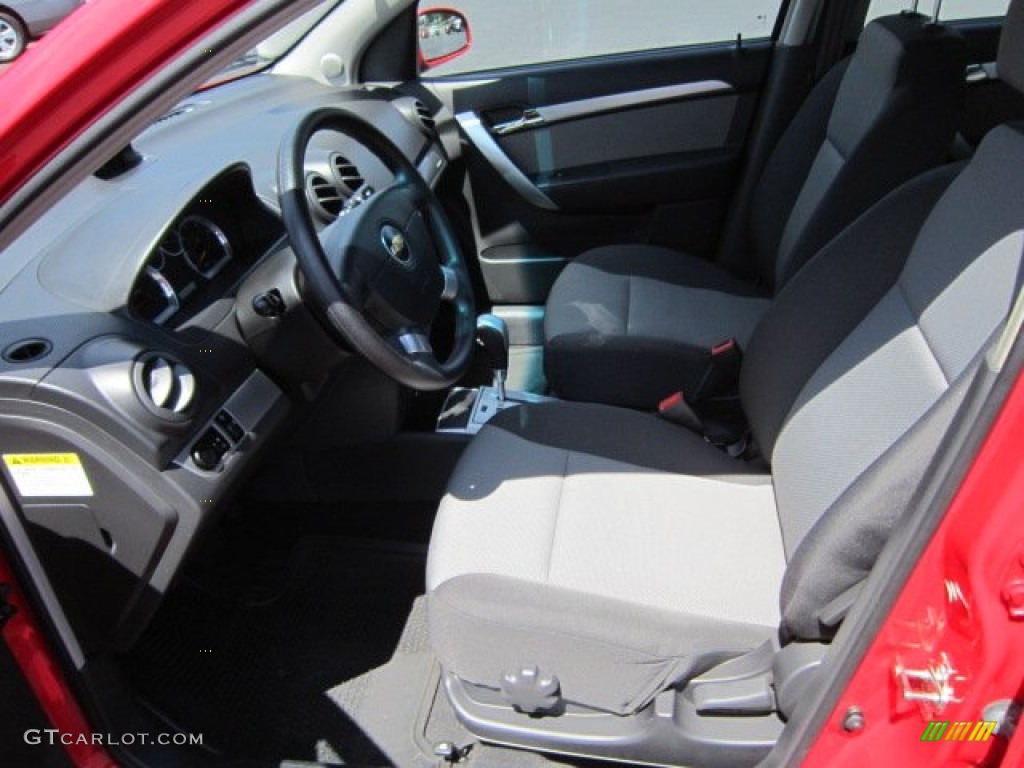 2010 Aveo Aveo5 LT - Victory Red / Charcoal photo #10