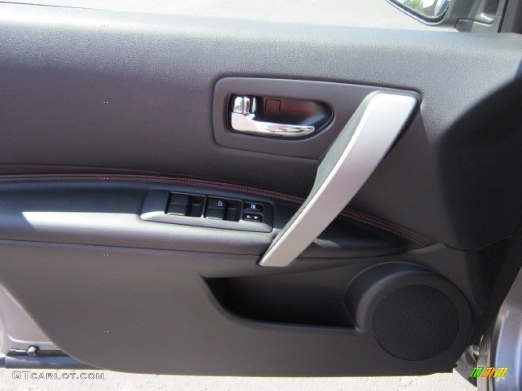 2011 Rogue SL AWD - Gotham Gray Metallic / Black photo #12