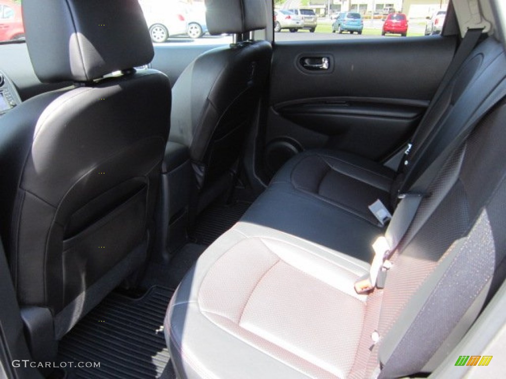 2011 Rogue SL AWD - Gotham Gray Metallic / Black photo #13