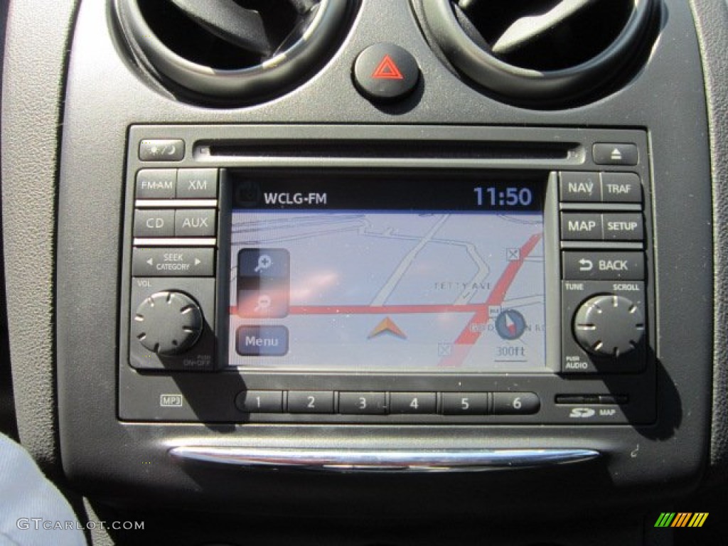 2011 Rogue SL AWD - Gotham Gray Metallic / Black photo #18
