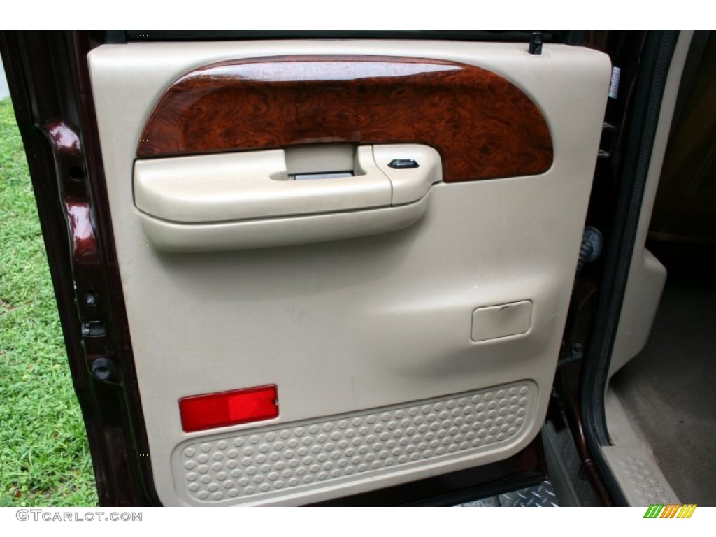 2004 F350 Super Duty King Ranch Crew Cab 4x4 - Chestnut Brown Metallic / Castano Brown Leather photo #35