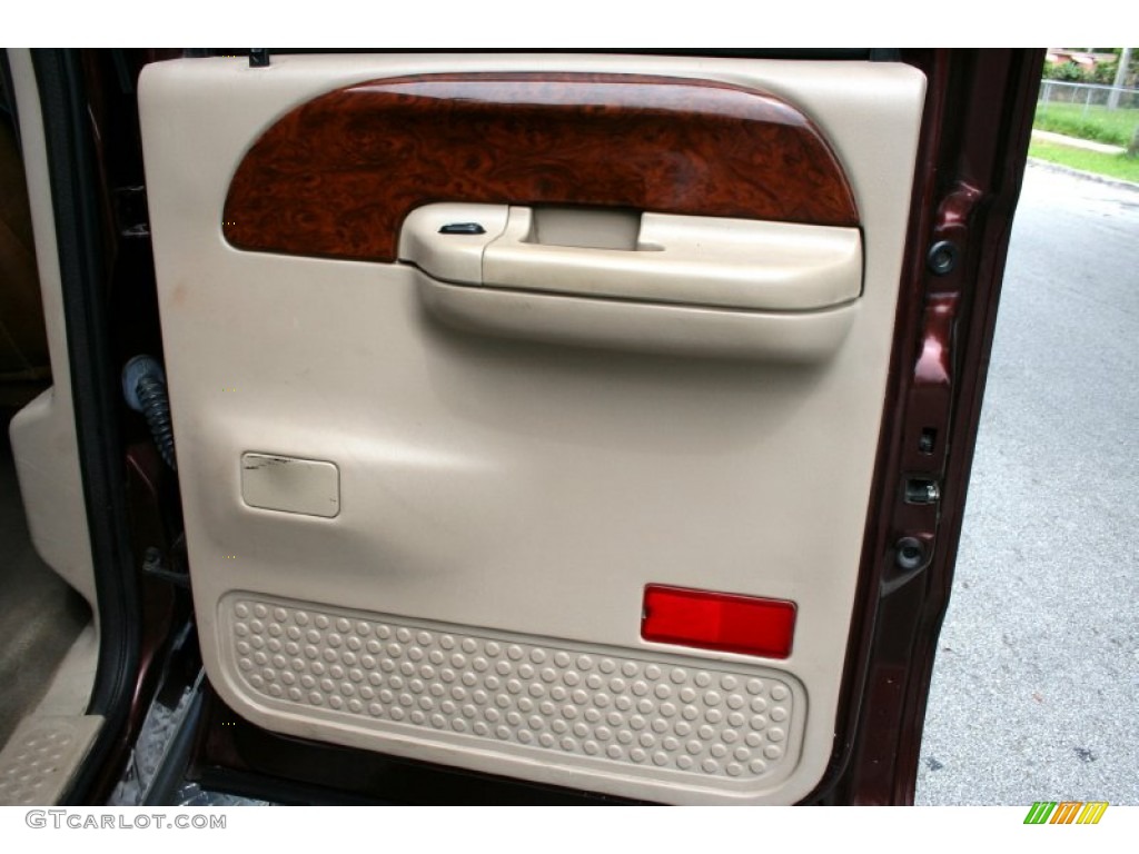 2004 F350 Super Duty King Ranch Crew Cab 4x4 - Chestnut Brown Metallic / Castano Brown Leather photo #36