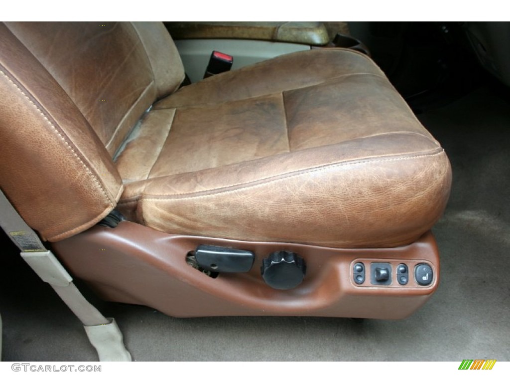 2004 F350 Super Duty King Ranch Crew Cab 4x4 - Chestnut Brown Metallic / Castano Brown Leather photo #42