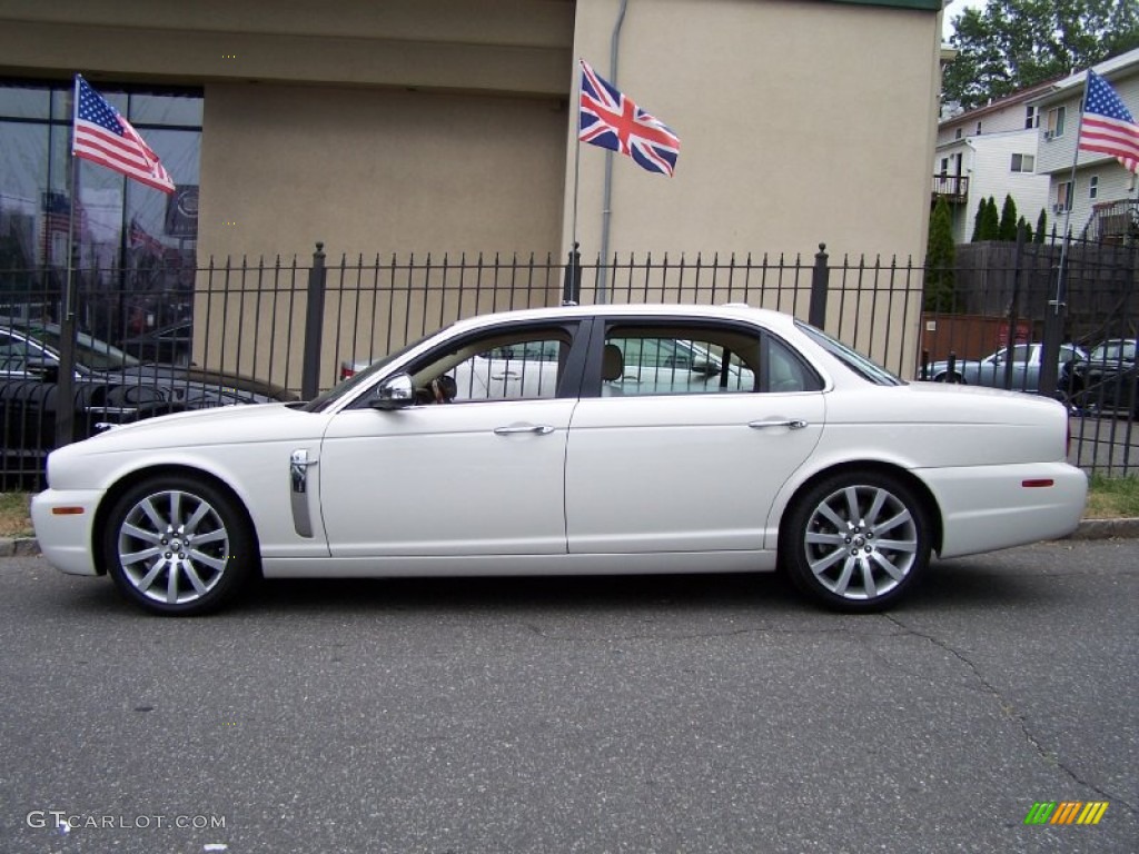 Porcelain 2008 Jaguar XJ Vanden Plas Exterior Photo #52195639