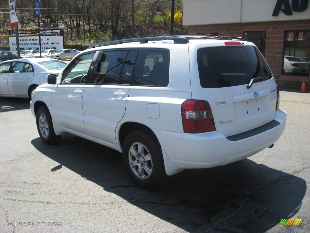2004 Highlander V6 4WD - Super White / Ivory photo #2