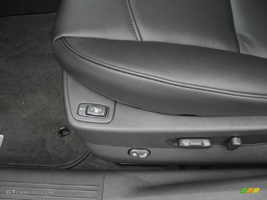 2012 Malibu LTZ - Silver Ice Metallic / Ebony photo #8