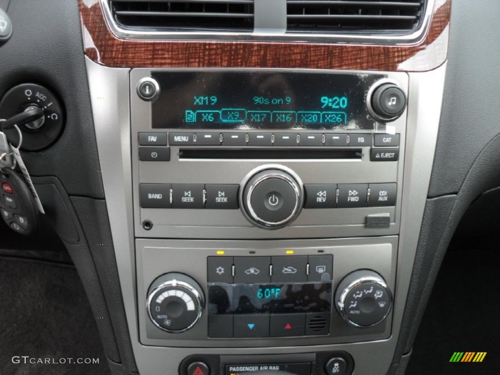 2012 Chevrolet Malibu LTZ Controls Photo #52197682
