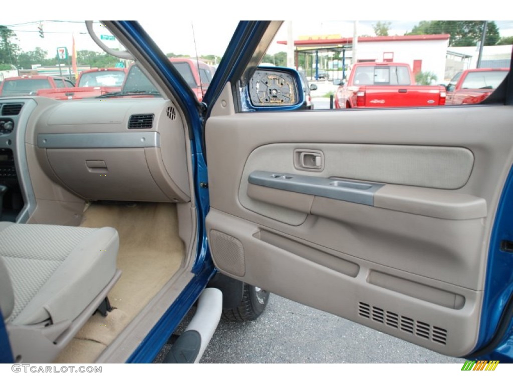 2002 Nissan Frontier SE Crew Cab Beige Door Panel Photo #52198345