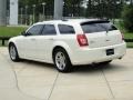 2005 Cool Vanilla White Dodge Magnum R/T  photo #6