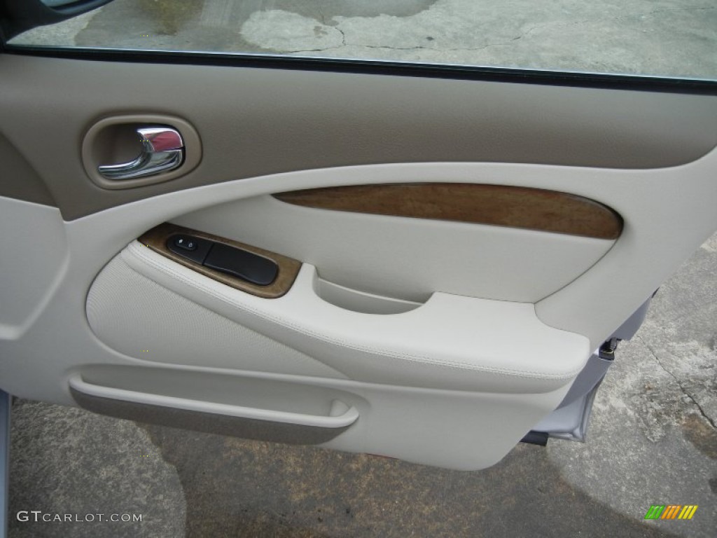 2004 Jaguar S-Type 3.0 Sand Door Panel Photo #52201621