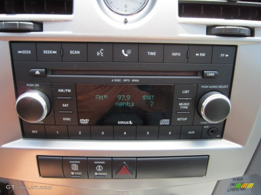2008 Chrysler Sebring Touring Convertible Controls Photo #52201687