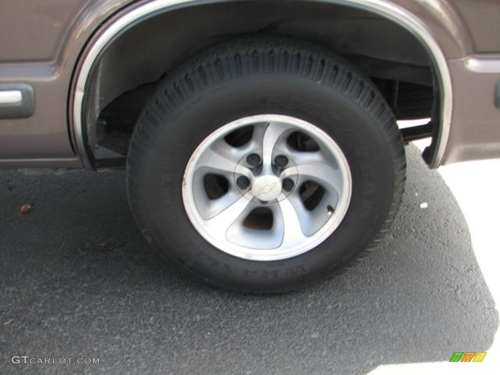 1998 Chevrolet Blazer LS Wheel Photo #52202308