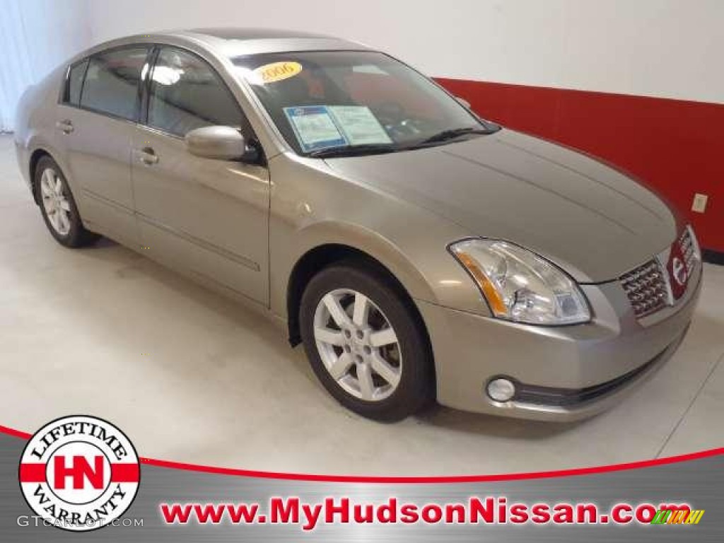 Coral Sand Metallic Nissan Maxima