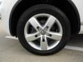 2011 Volkswagen Touareg VR6 FSI Lux 4XMotion Wheel and Tire Photo