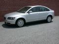 Silver Metallic 2004 Volvo S40 2.4i