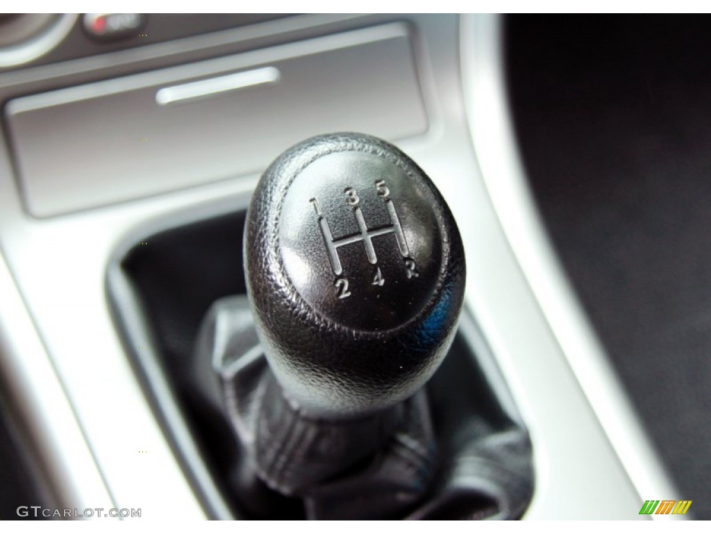 2007 Subaru Legacy 2.5i Wagon Transmission Photos
