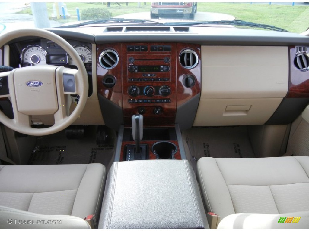 2007 Ford Expedition EL XLT Camel Dashboard Photo #52209565