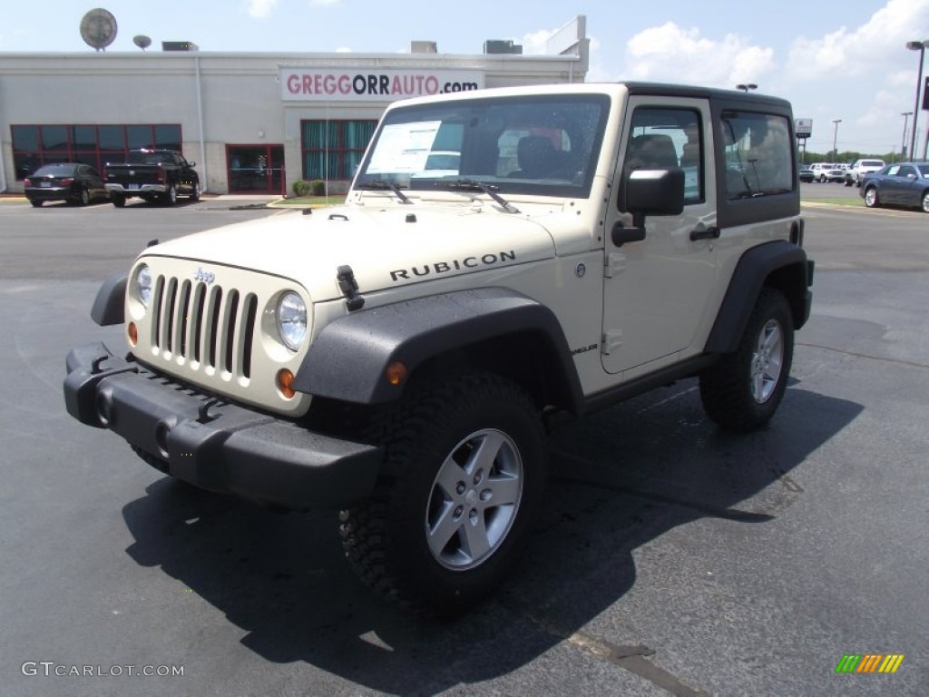 2011 Wrangler Rubicon 4x4 - Sahara Tan / Black photo #1