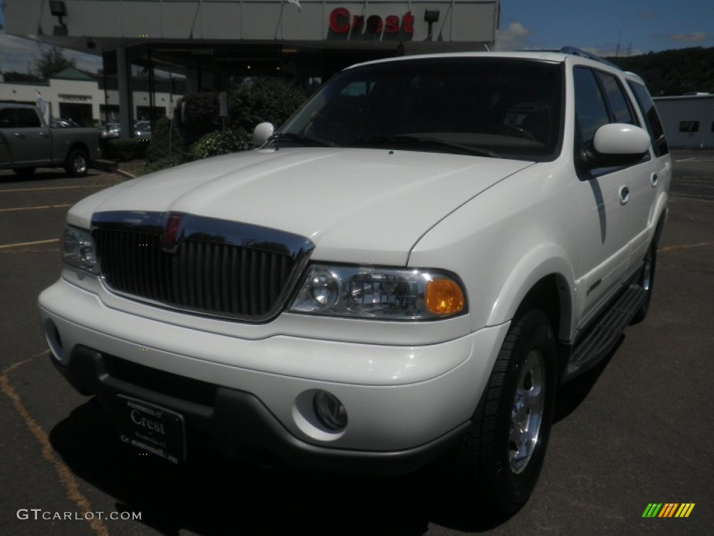 2000 Oxford White Lincoln Navigator 4x4 52200566 Car