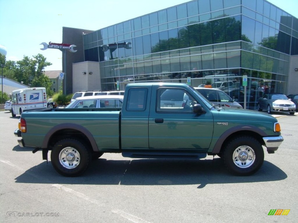 Medium Willow Green Metallic Ford Ranger
