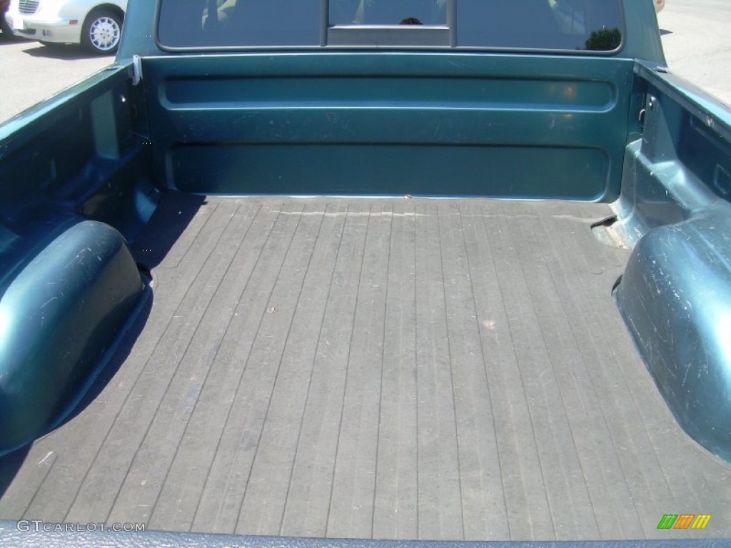 1997 Ranger XL Extended Cab 4x4 - Medium Willow Green Metallic / Medium Prairie Tan photo #10