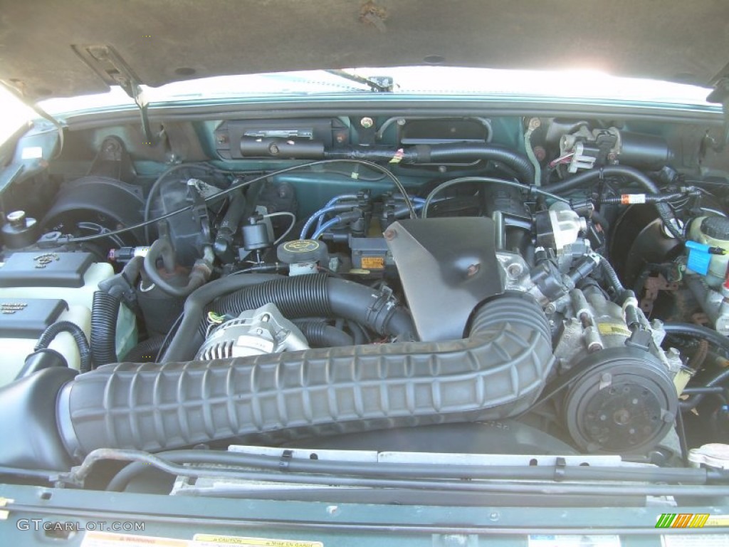 1997 Ford Ranger XL Extended Cab 4x4 Engine Photos