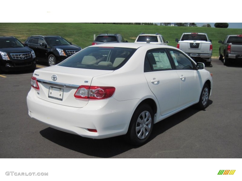 2011 Corolla LE - Super White / Ash photo #5