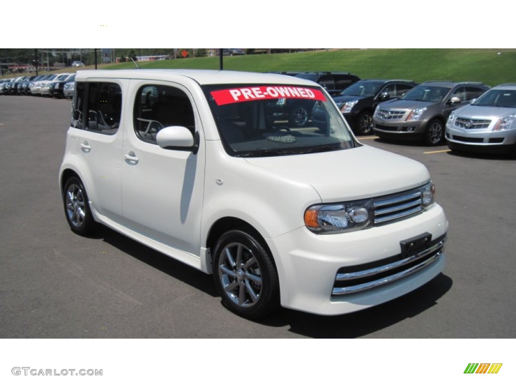 White Pearl 2010 Nissan Cube Krom Edition Exterior Photo #52213372