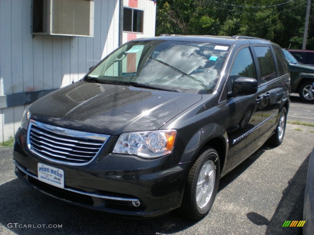 2011 Town & Country Touring - Dark Charcoal Pearl / Black/Light Graystone photo #1