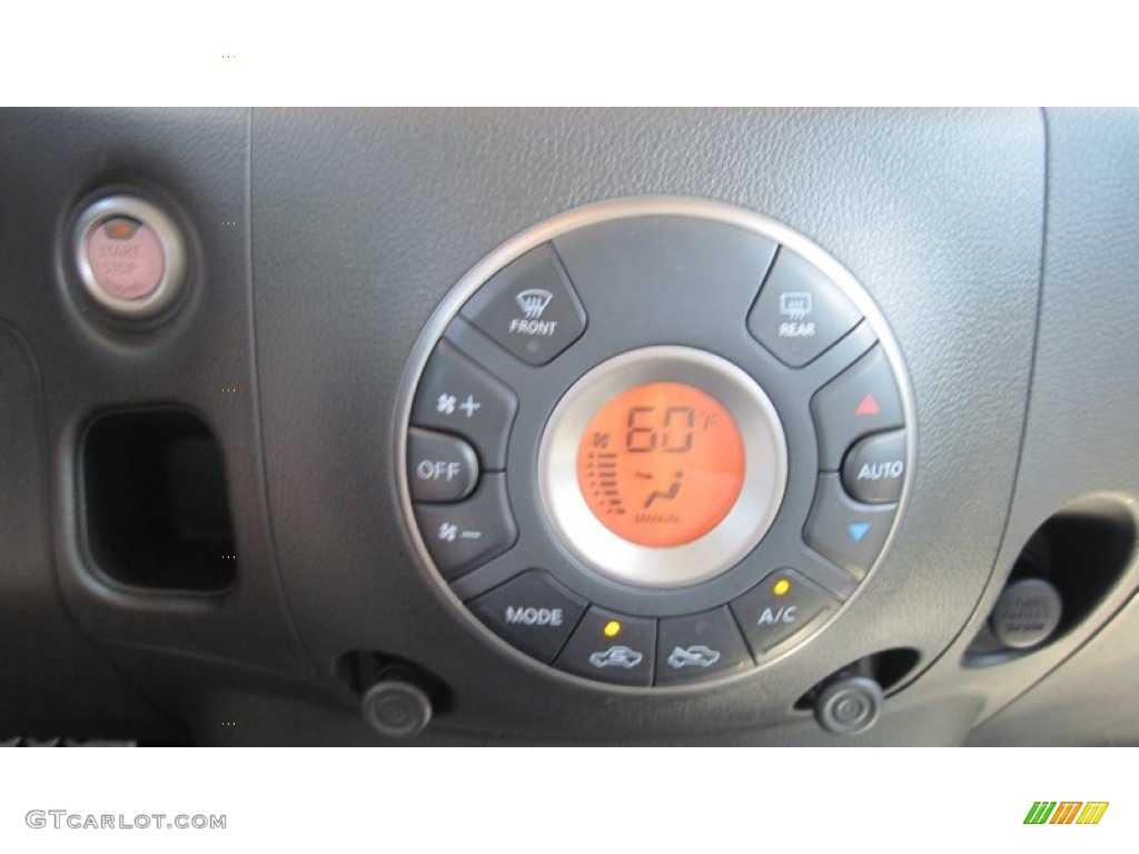 2010 Nissan Cube Krom Edition Controls Photo #52213588