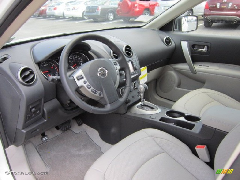 2011 Rogue SL AWD - Pearl White / Gray photo #14