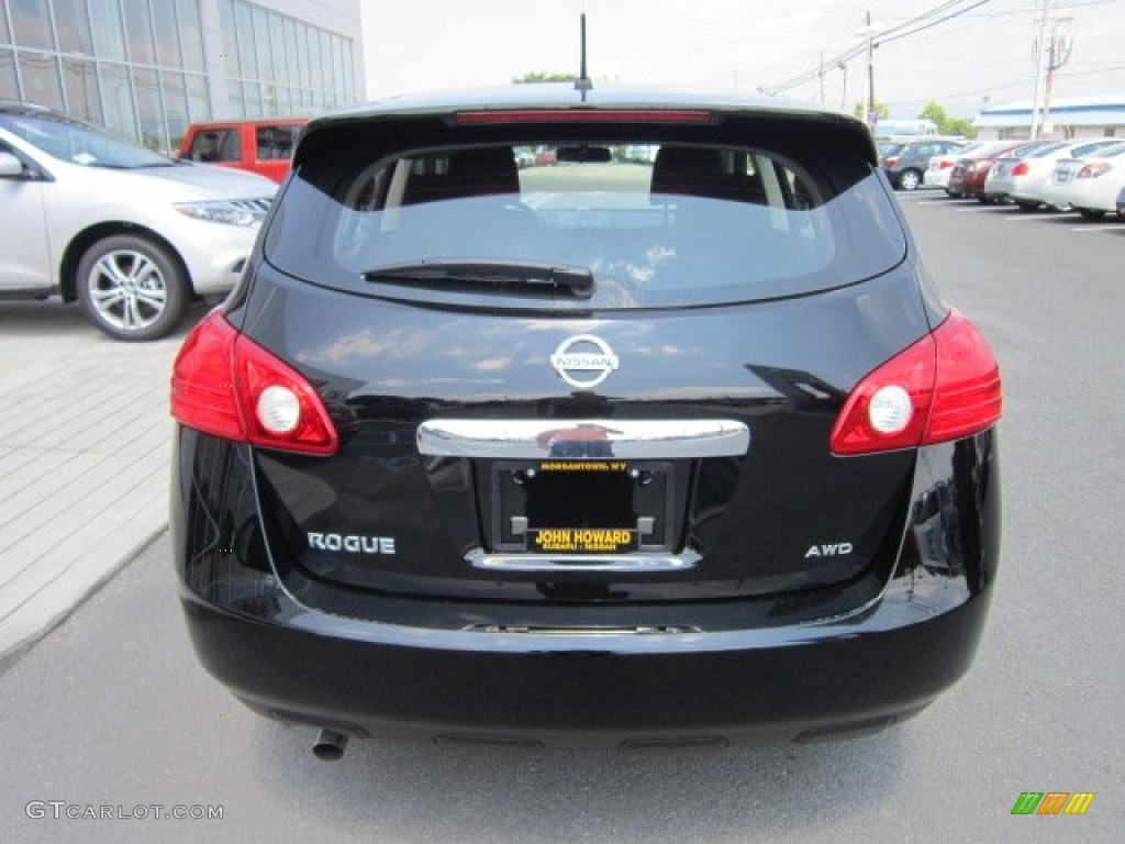 2011 Rogue S AWD - Wicked Black / Black photo #10