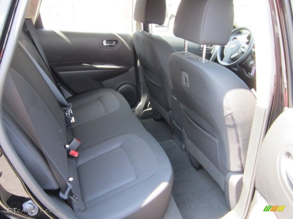 2011 Rogue S AWD - Wicked Black / Black photo #16