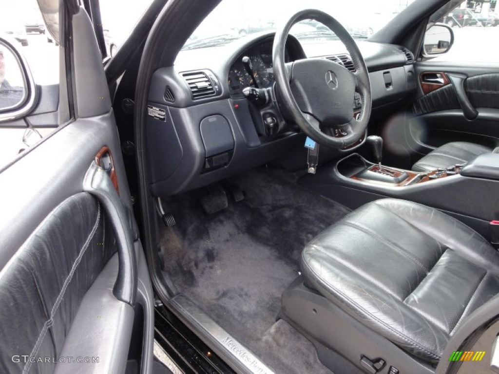 Charcoal Interior 2001 Mercedes-Benz ML 320 4Matic Photo #52216720