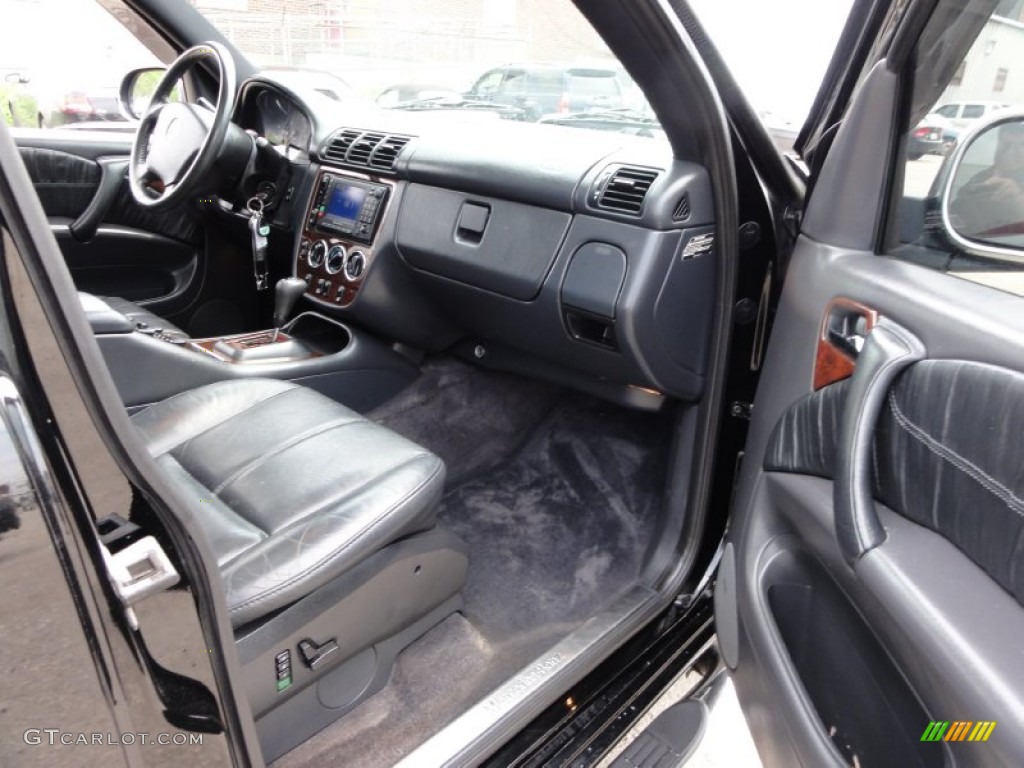 2001 Mercedes-Benz ML 320 4Matic Charcoal Dashboard Photo #52216819