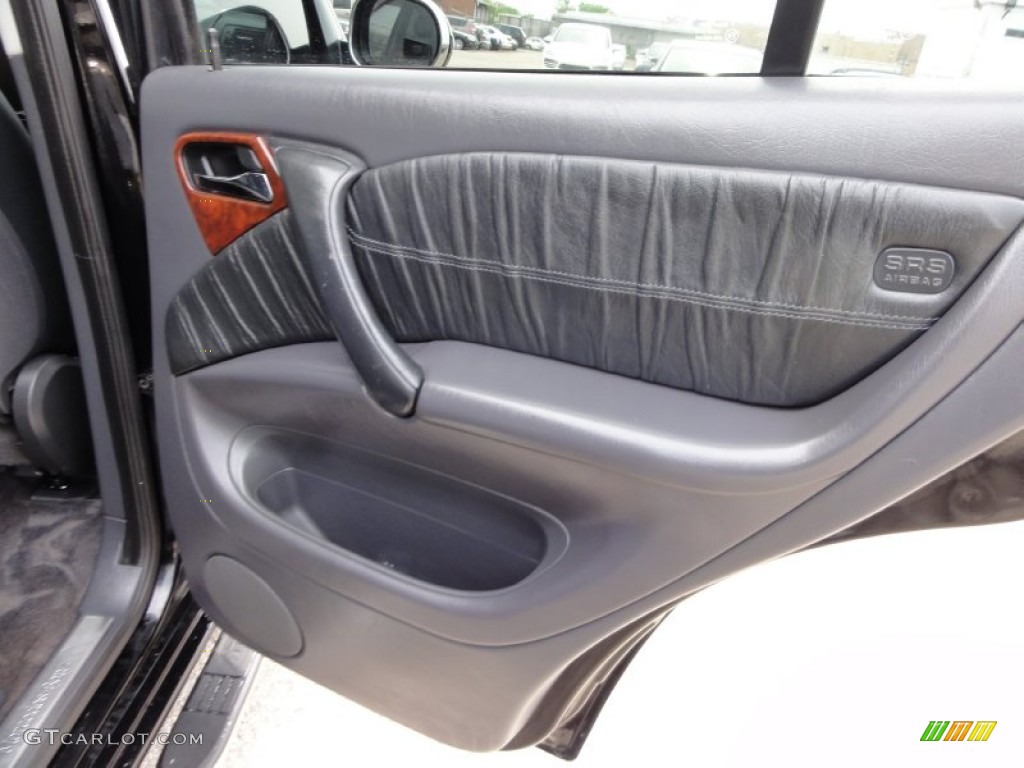 2001 Mercedes-Benz ML 320 4Matic Charcoal Door Panel Photo #52216945